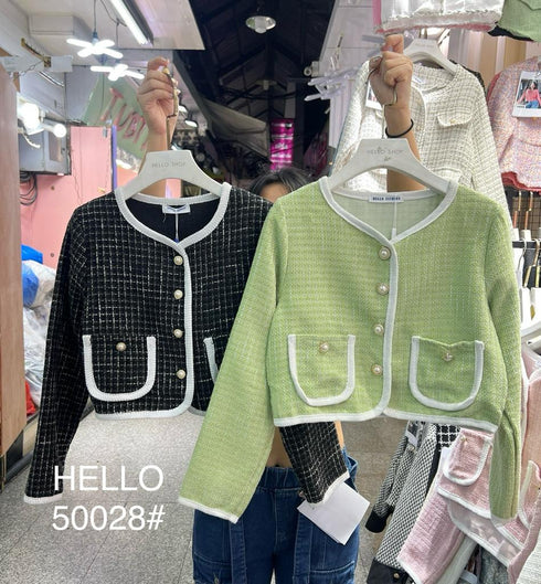 Crew Neck Tweed Button -Up Crop Jacket